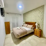 House Apartamento Cazorla