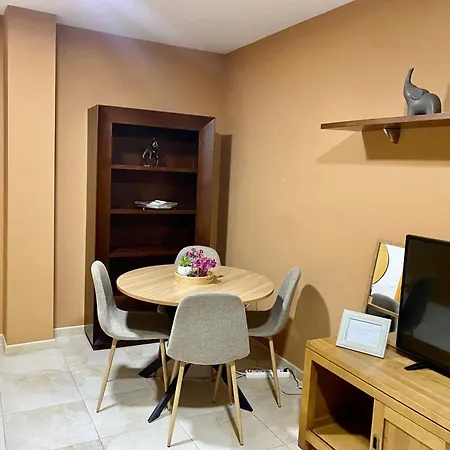House Apartment *